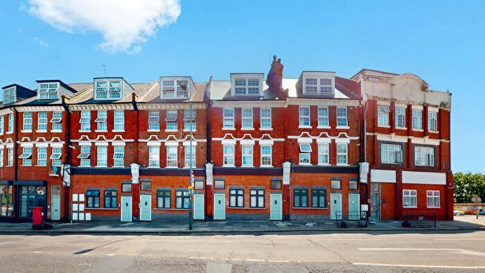 1 Bedroom Flat To Rent In Burnley Road, London, NW10