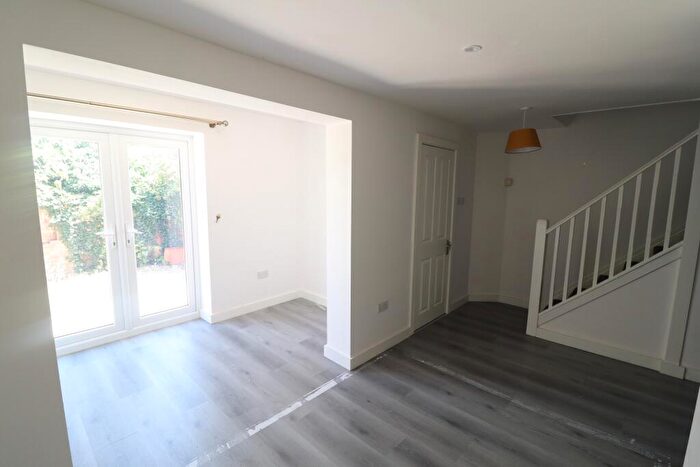 4 Bedroom Property To Rent In Beeston Courts, Laindon, SS15