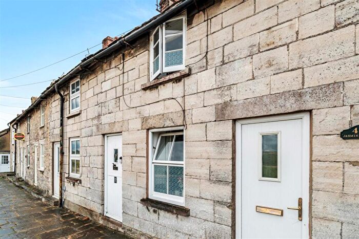 2 Bedroom Terraced House For Sale In High Street, Swanage, BH19