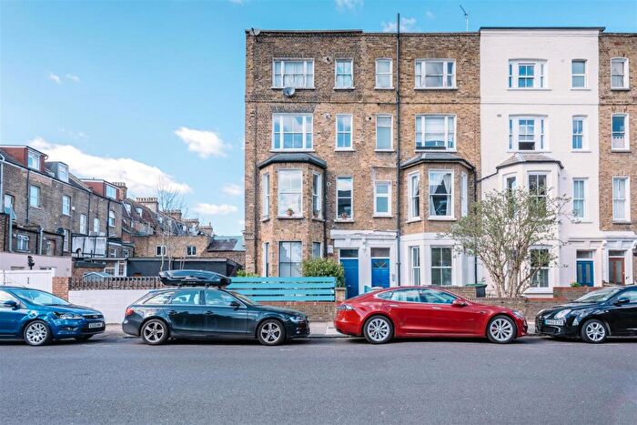 1 Bedroom Flat To Rent In Perth Road, Finsbury Park, N4