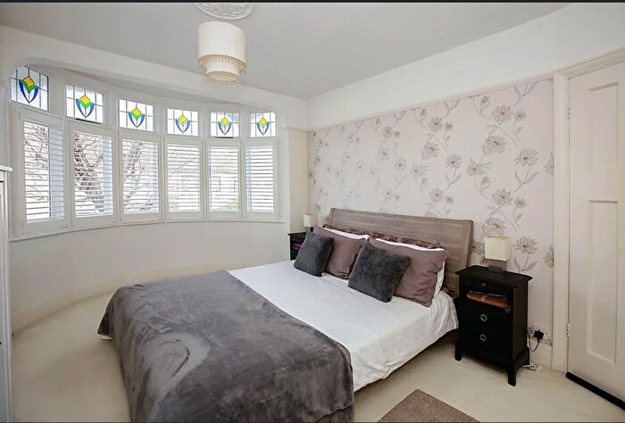 3 Bedroom Terraced House To Rent In Dereham Road, Barking, IG11