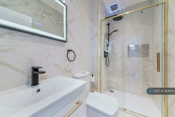 4 Bedroom Terraced House To Rent In Highbarrow Road, Croydon, CR0