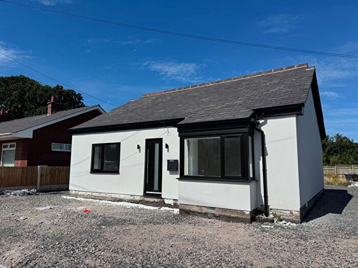 4 Bedroom Detached Bungalow To Rent In Blaguegate Lane, Lathom, Skelmersdale, WN8