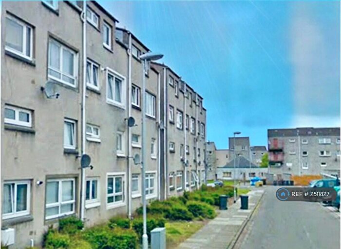 3 Bedroom Maisonette To Rent In Spruce Road, Cumbernauld, Glasgow, G67