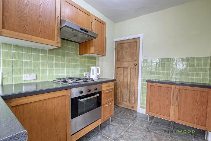 2 Bedroom Semi-Detached House To Rent In Williamthorpe Close, North Wingfield, Chesterfield, Derbyshire, S42