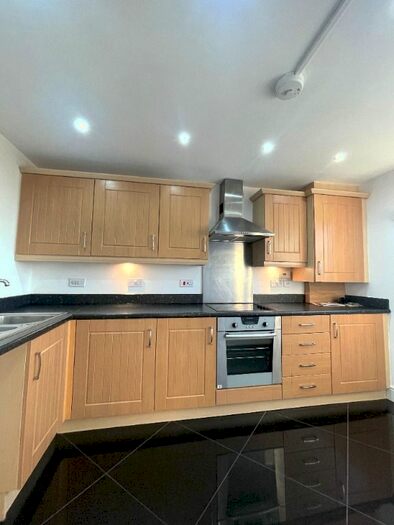 2 Bedroom Flat To Rent In Plover Cresc, Dunfermline, Fife, KY11