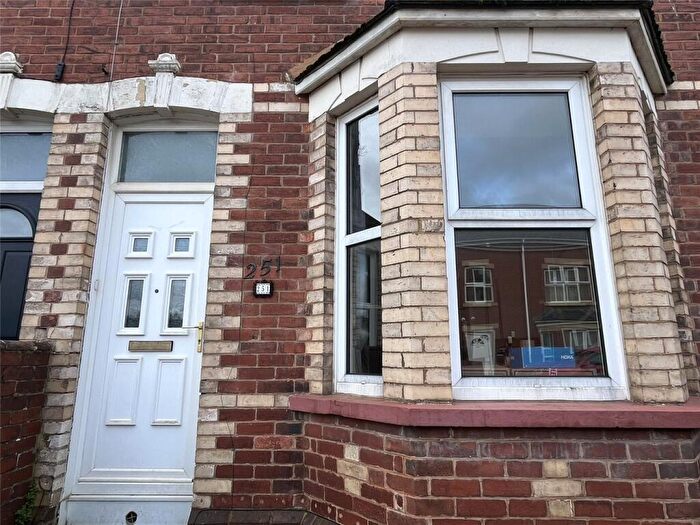 2 Bedroom Terraced House To Rent In Monks Road, Exeter, Devon, EX4