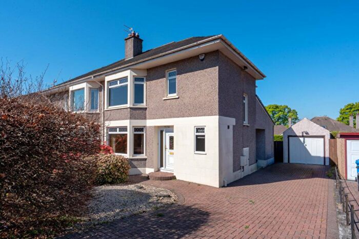 3 Bedroom Semi-Detached House For Sale In Queens Crescent, Falkirk, FK1