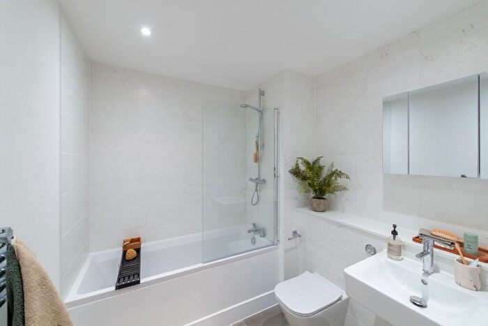 1 Bedroom Apartment To Rent In Stafford Street, Liverpool, L3