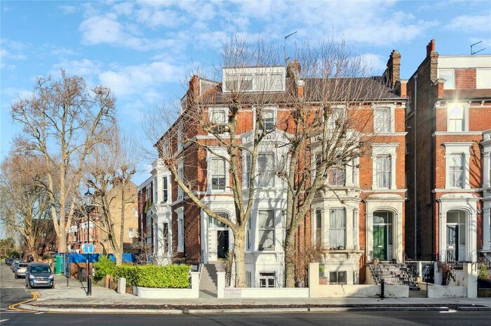 1 Bedroom Flat To Rent In St. Quintin Avenue, North Kensington, London, W10