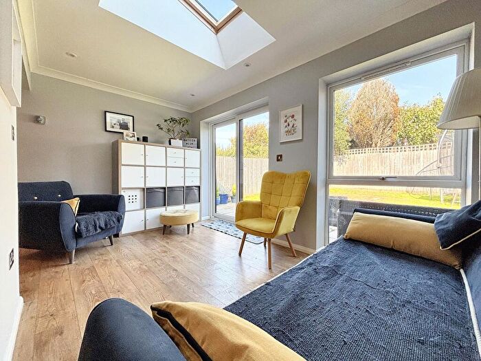 4 Bedroom Detached House For Sale In Bruyn Road, Fordingbridge, SP6