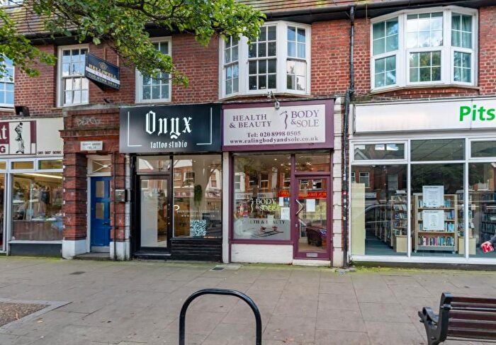 Property To Rent In Pitshanger Lane, London, W5