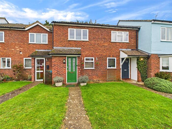 2 Bedroom Terraced House For Sale In Sheerstock, Haddenham, Aylesbury, HP17