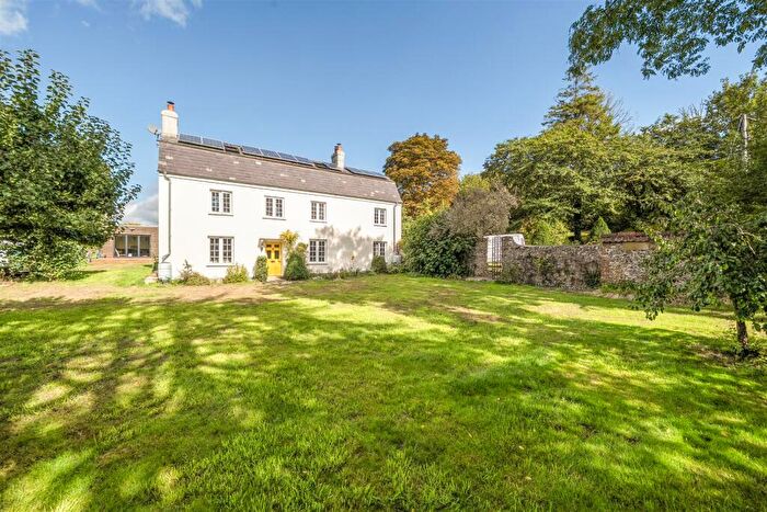 5 Bedroom Detached House For Sale In Piddletrenthide, Dorchester, DT2