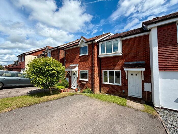 2 Bedroom Terraced House For Sale In Foxhill, Olney, MK46