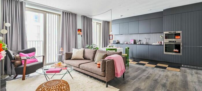 Studio To Rent In Harrison Building, Stratford, London, E20