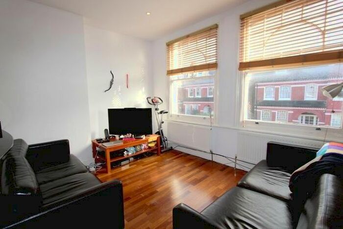 2 Bedroom Flat To Rent In Elmbourne Road, Balham, SW17