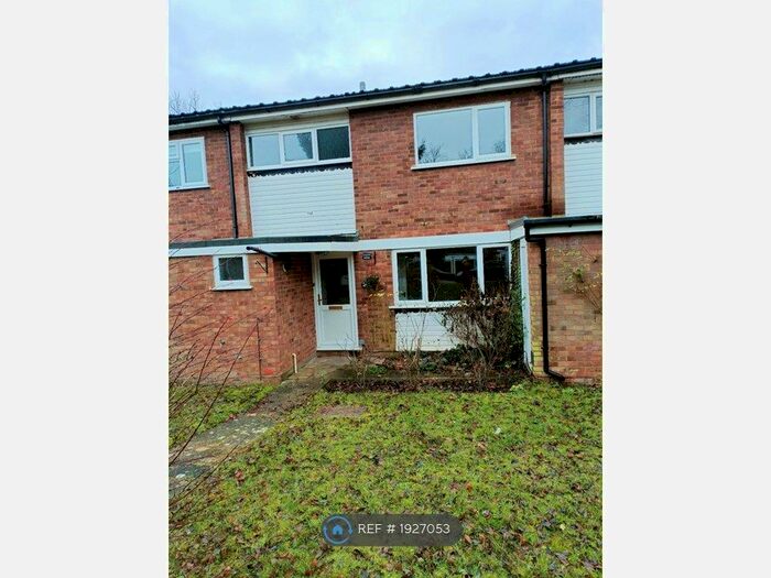 3 Bedroom Terraced House To Rent In Shelley Court, Harpenden, AL5