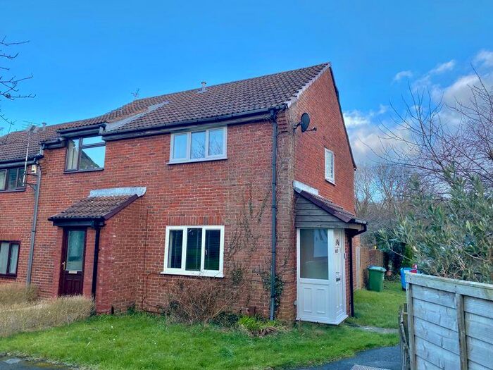 2 Bedroom Terraced House To Rent In Course Park Crescent, Titchfield Common, PO14