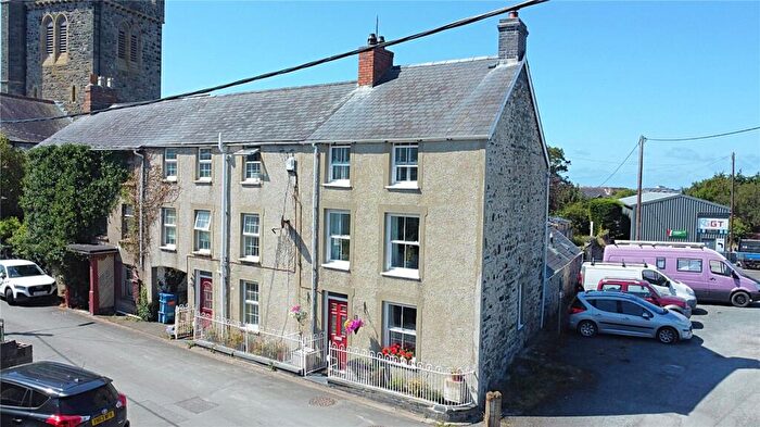 3 Bedroom Terraced House For Sale In Gwalia Road, Tywyn, Gwynedd, LL36