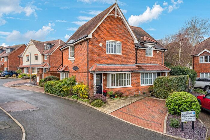 2 Bedroom Semi Detached House For Sale In Springfields, Amersham, HP6