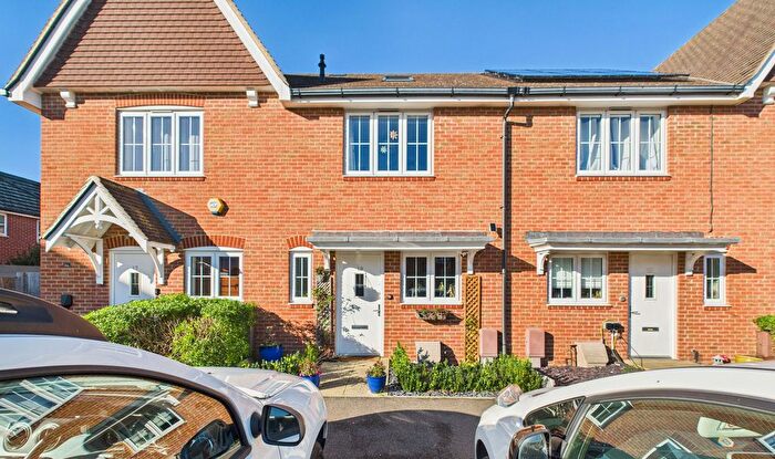 3 Bedroom Terraced House For Sale In Kelmscott Way, Bognor Regis, PO21