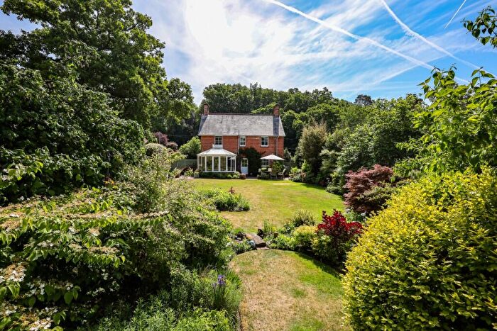 4 Bedroom Detached House For Sale In Greatham, GU33