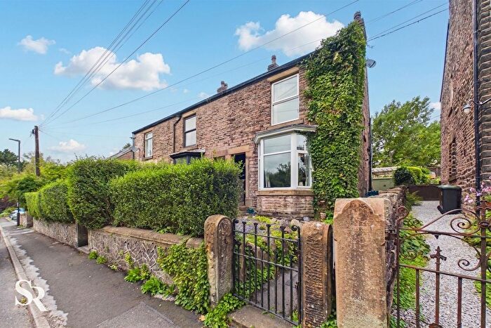 3 Bedroom Terraced House For Sale In Brierley Green, Buxworth, SK23