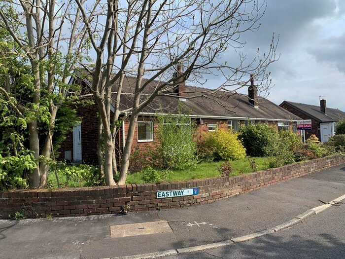 2 Bedroom Semi-Detached Bungalow For Sale In Eastway, Freckleton, Preston, PR4