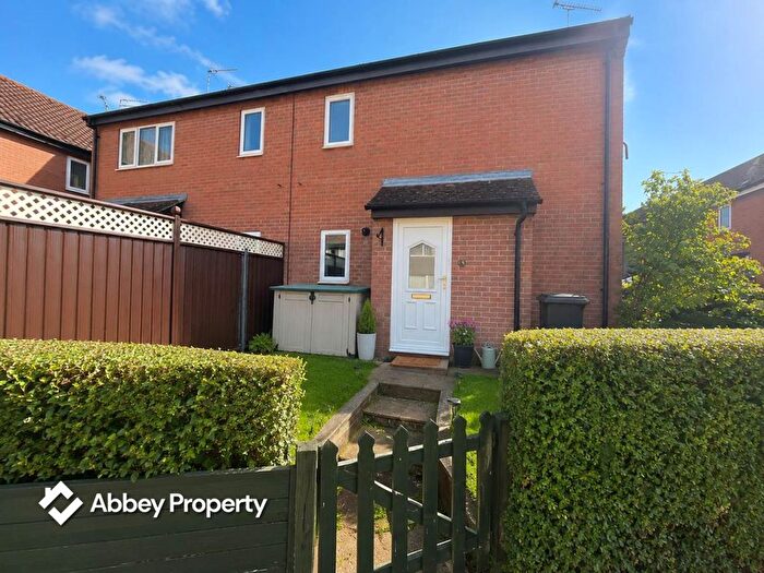 1 Bedroom Terraced House To Rent In Copperfields, Luton, LU4