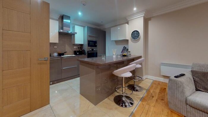 2 Bedroom Flat To Rent In Sandhill Lane, Moortown, Leeds, LS17