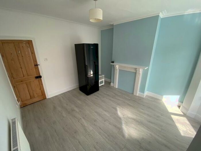 3 Bedroom Terraced House To Rent In Lincoln Street, Norwich, NR2