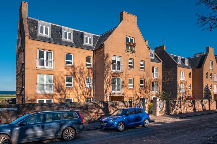 1 Bedroom Flat For Sale In Hamilton Court, Cromwell Road, North Berwick, East Lothian, EH39