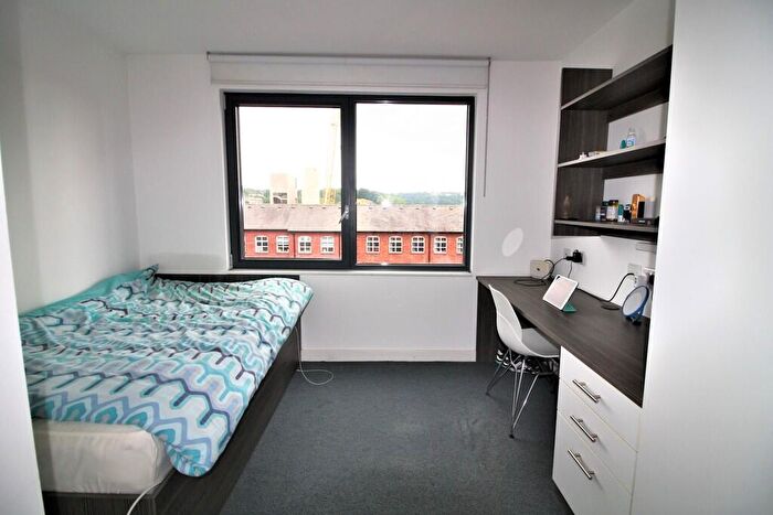 Apartment To Rent In Pearl Works, Howard Lane, Sheffield, S1