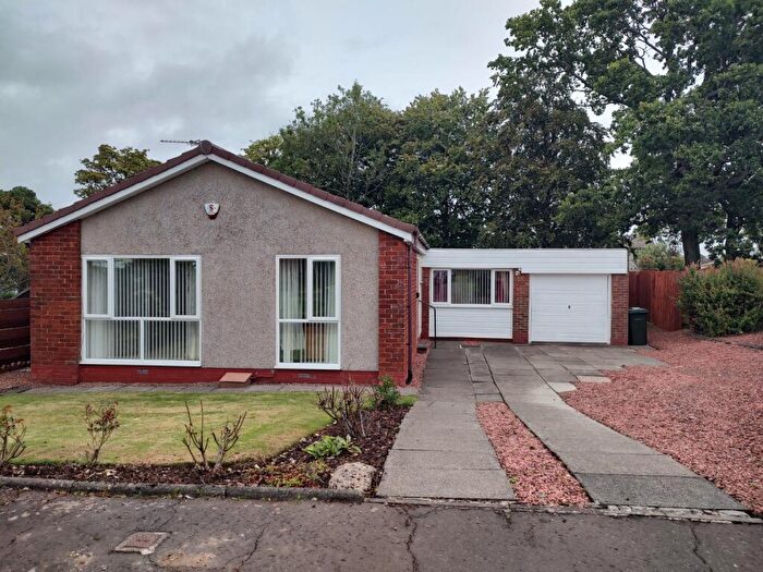 2 Bedroom Bungalow To Rent In Whitelea Crescent, Balerno, Midlothian, EH14