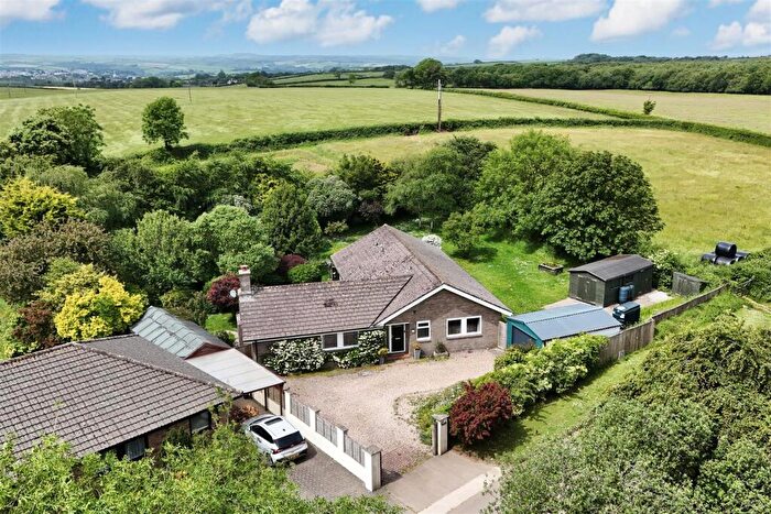 4 Bedroom Detached Bungalow For Sale In High Bullen, Torrington, EX38