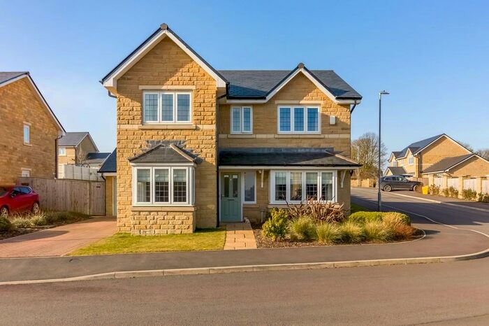 4 Bedroom Detached House For Sale In Boshaw View, Hade Edge, HD9
