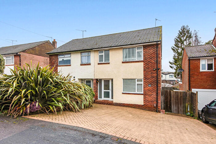 3 Bedroom House For Sale In Coniston Gardens, Hedge End, Southampton, SO30