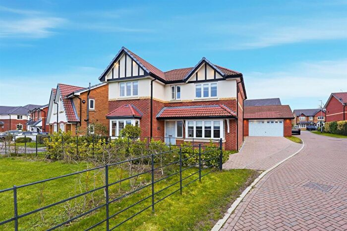 House For Sale In Moborn Close, Macclesfield, SK10