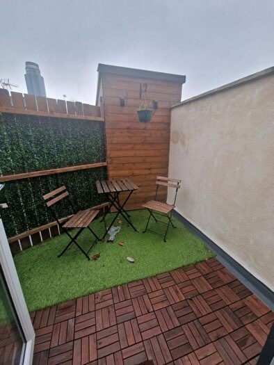 1 Bedroom Maisonette To Rent In Voss Street, Bethnal Green, E2