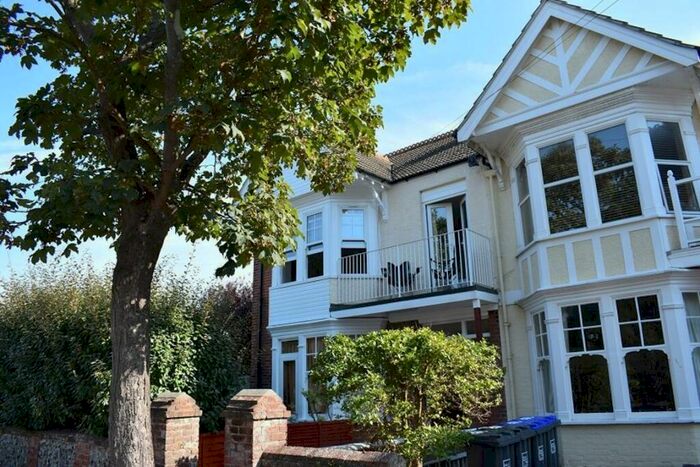 1 Bedroom Flat To Rent In Alexandra Road, Worthing, West Sussex, ., BN11