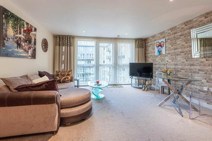 2 Bedroom Apartment To Rent In Quartz, Hall Street, B18