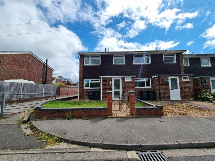 3 Bedroom House To Rent In Norfolk Road, Gosport, PO12