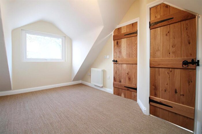 3 Bedroom End Of Terrace House For Sale In Enville Road, Kinver, DY7