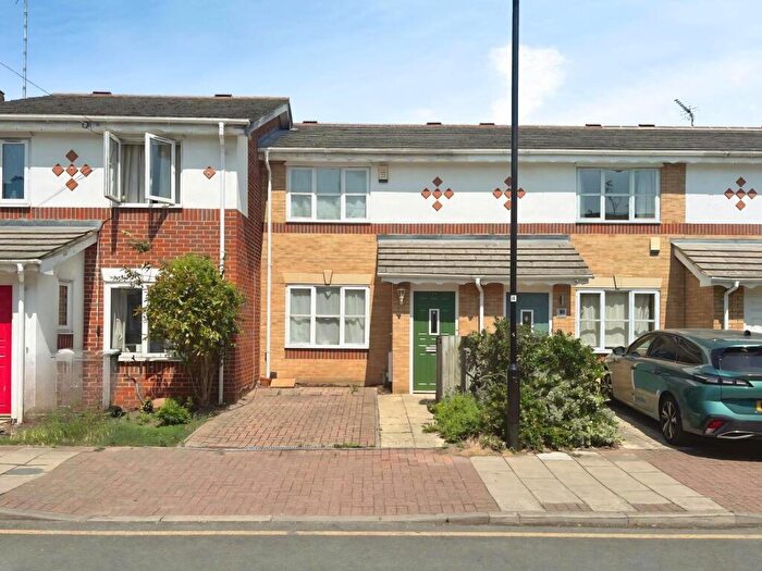 2 Bedroom Terraced House For Sale In Ham Park Road, London, E15