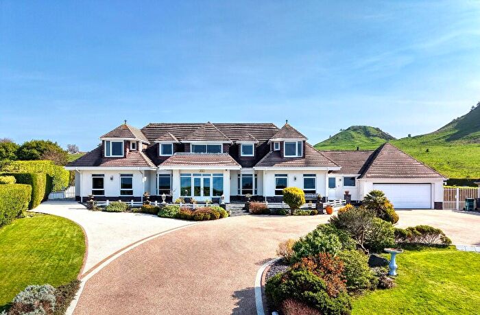 4 Bedroom Detached House For Sale In Gannock Park West, Deganwy, Conwy, LL31