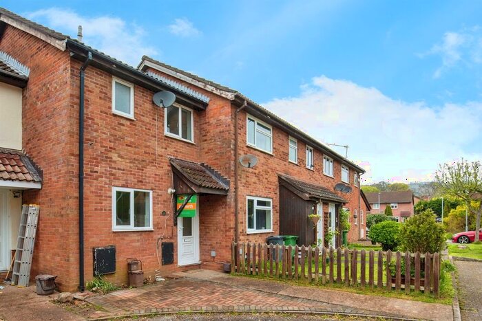 2 Bedroom Terraced House To Rent In Woodlawn Way, Cardiff, CF14