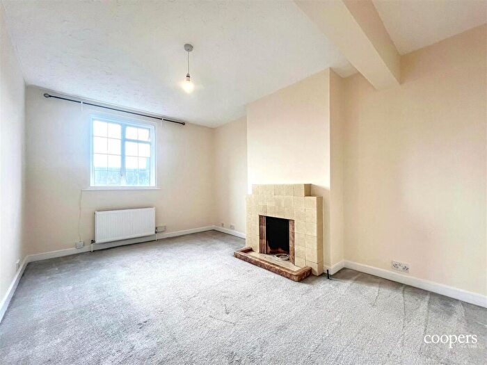 2 Bedroom Apartment To Rent In High Street, Ruislip, HA4