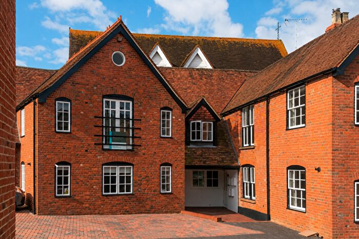 2 Bedroom Apartment For Sale In The Woolpack, Wantage, OX12