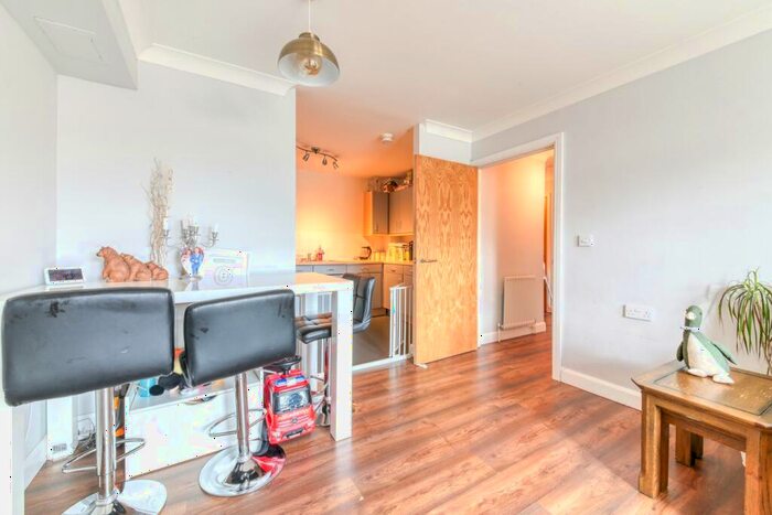 2 Bedroom Flat For Sale In Campbell Road, Croydon, CR0
